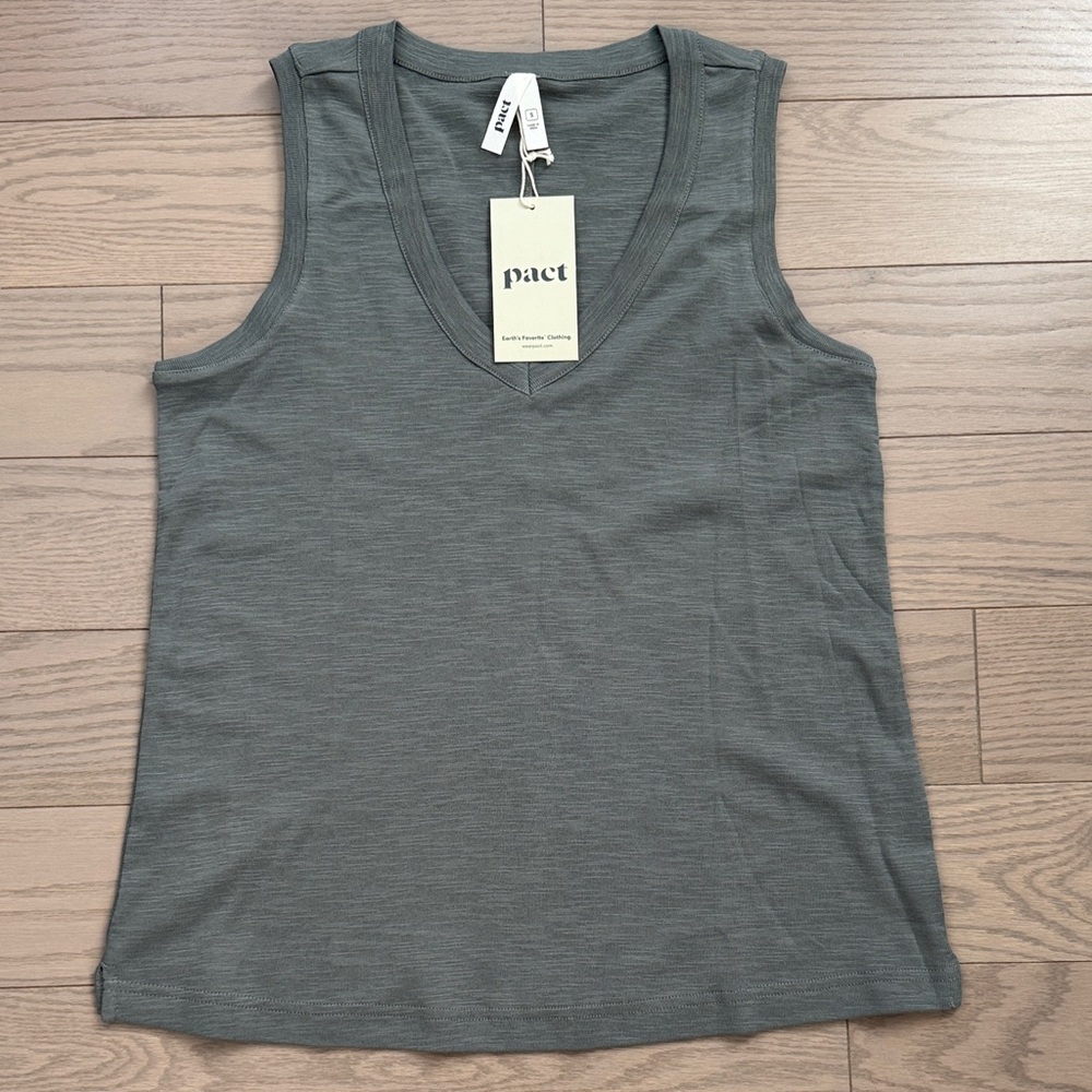 Pact Women's Sleeveless V-Neck Tank Top in Olive Gray